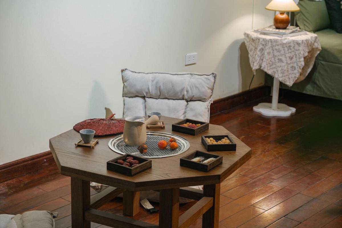 Pentstudio With Garden